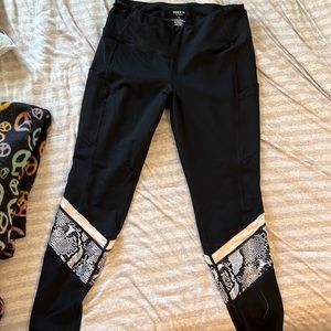 Torrid size 1 athletic leggings